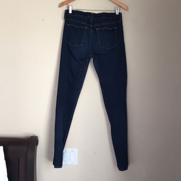 GAP Dark Wash Legging Jean - Picture 3 of 8